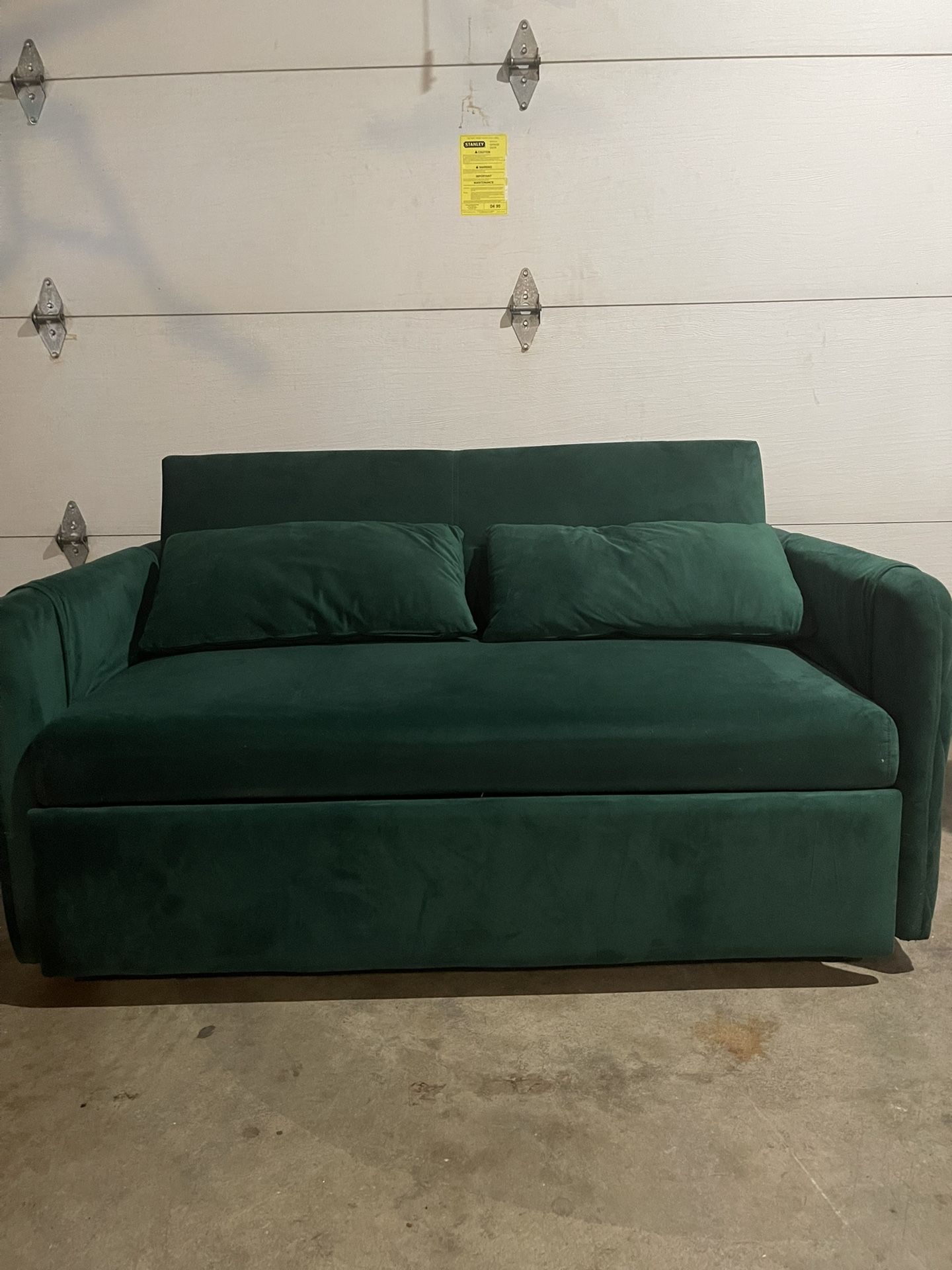 Green Sofa Pull Out Bed