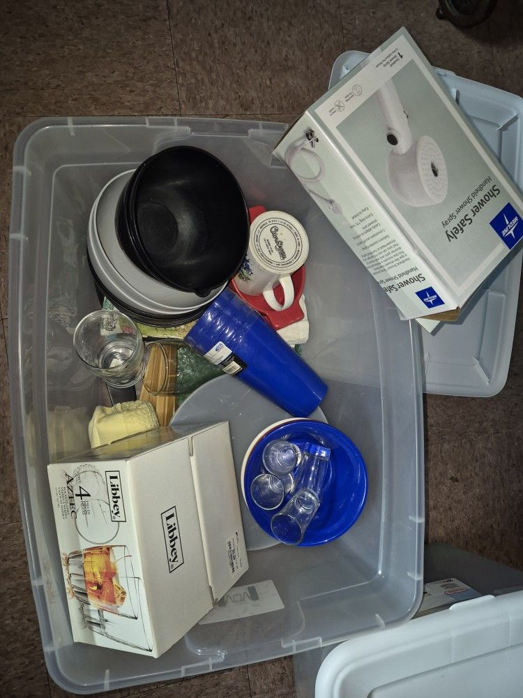 Housewares Brand New Tote Full