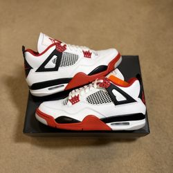 Jordan 4 Fire Red 