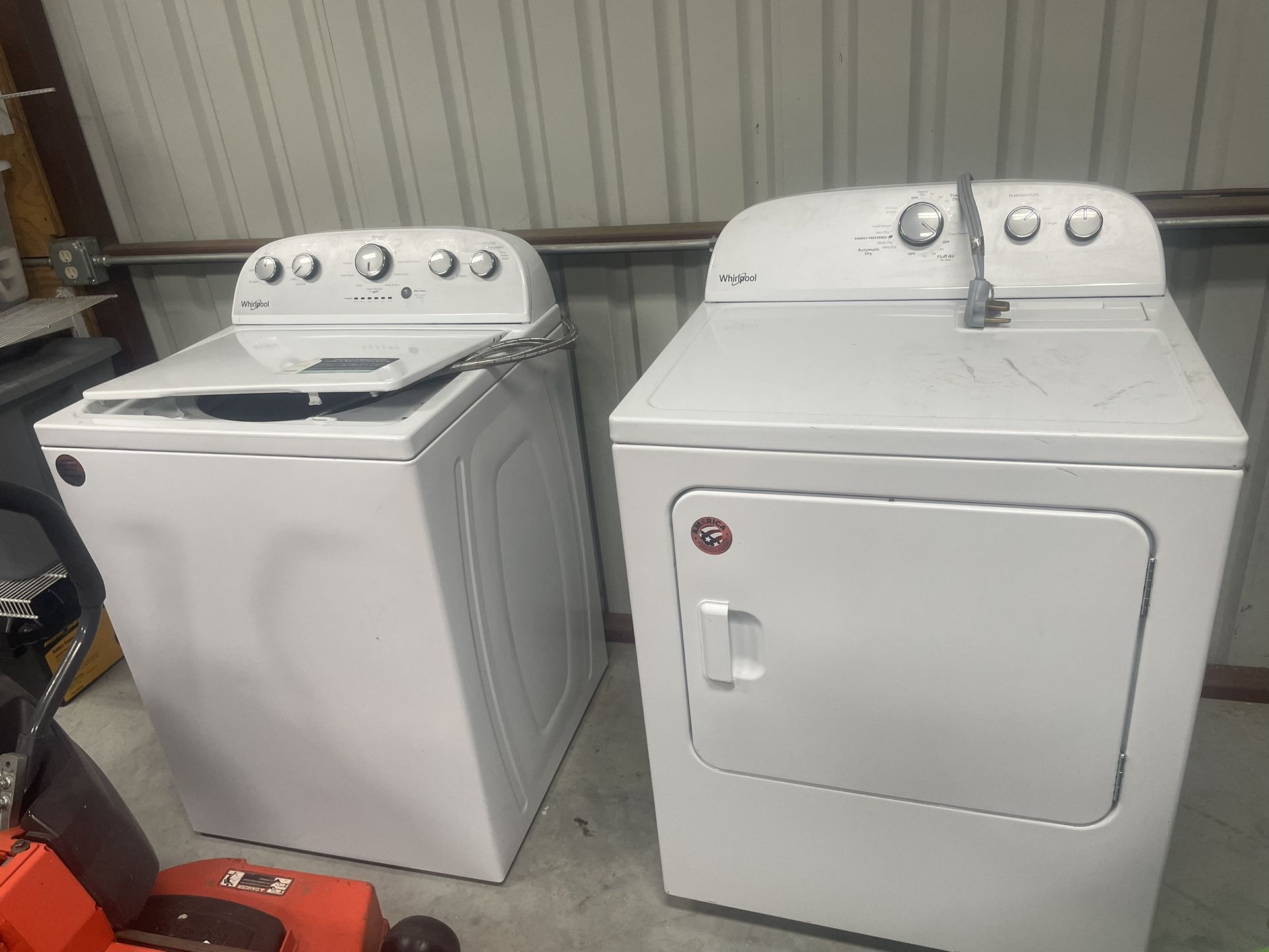 Washer And Dryer They run Good 300 Dollars For Both