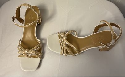 Brand new Lauren Conrad dressy sandals size 9M