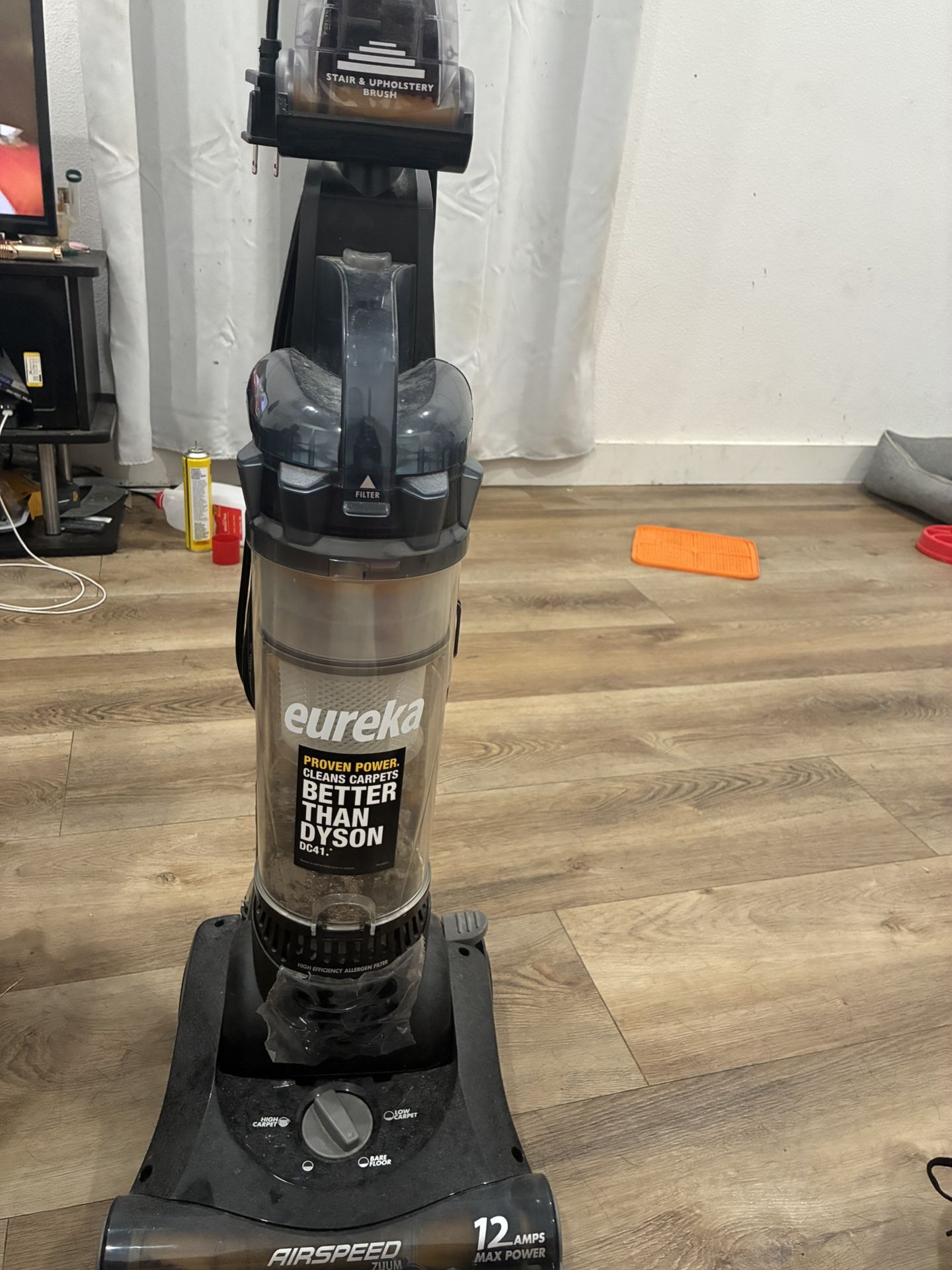 Eureka Airspeed Zuum 