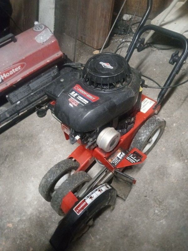 Troybilt Edger