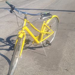Schwinn Cruiser 7 Speed Yellow 