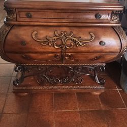 Ashley Bombay chest 3 drawer