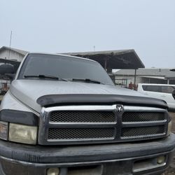 1999 Dodge 2500 series 8.0L Manual Transmission 4x4 For Parts Only ‼️