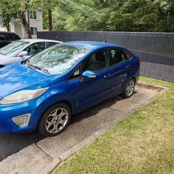 2011 Ford Fiesta