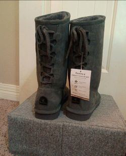 Bearpaw Tall Lace-Up Boots