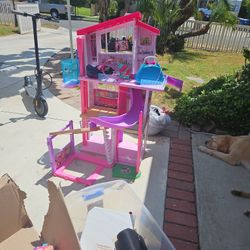 Barbie Play House