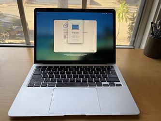 2020 MacBook Air M1 13” – 16GB RAM / 512GB SSD – Silver