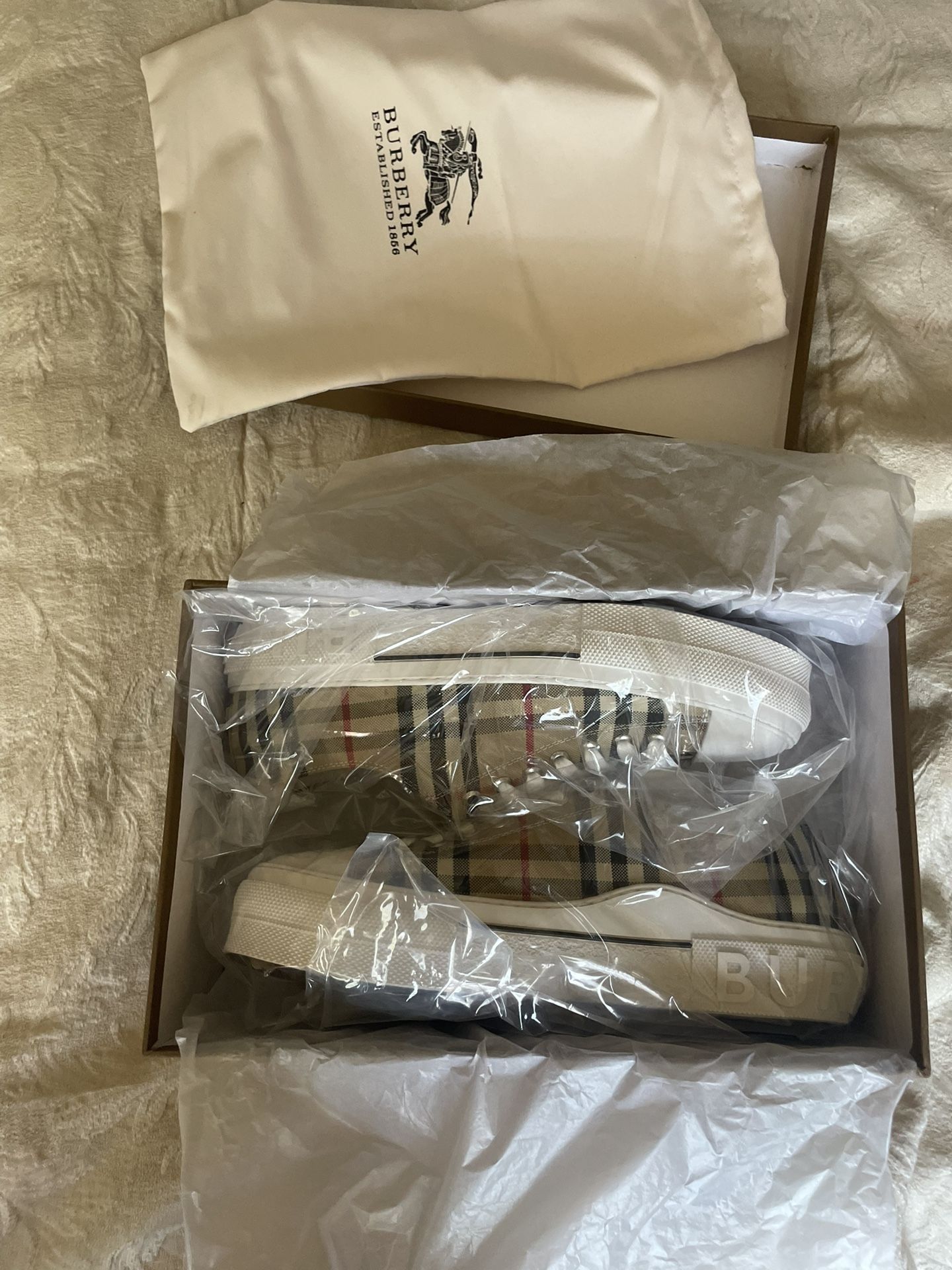 Burberry Shoes