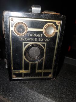 1930s Kodak brownie target six-20 vintage camera