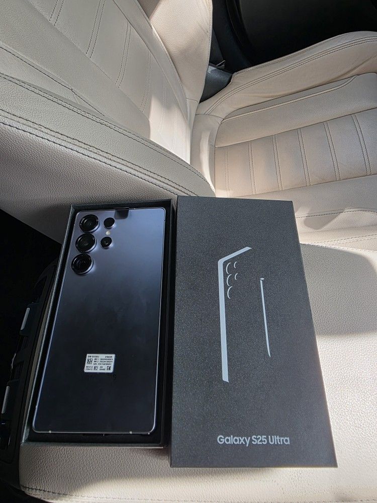 Samsung S25 Ultra 256GB (At&t)Not Unlocked