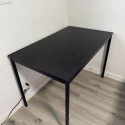 IKEA black table