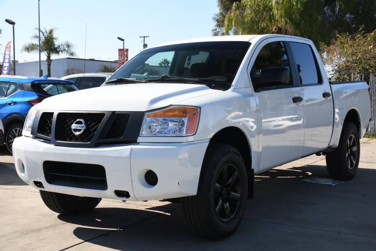 2015 Nissan Titan