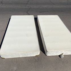 TWIN XL BOX SPRINGS KING