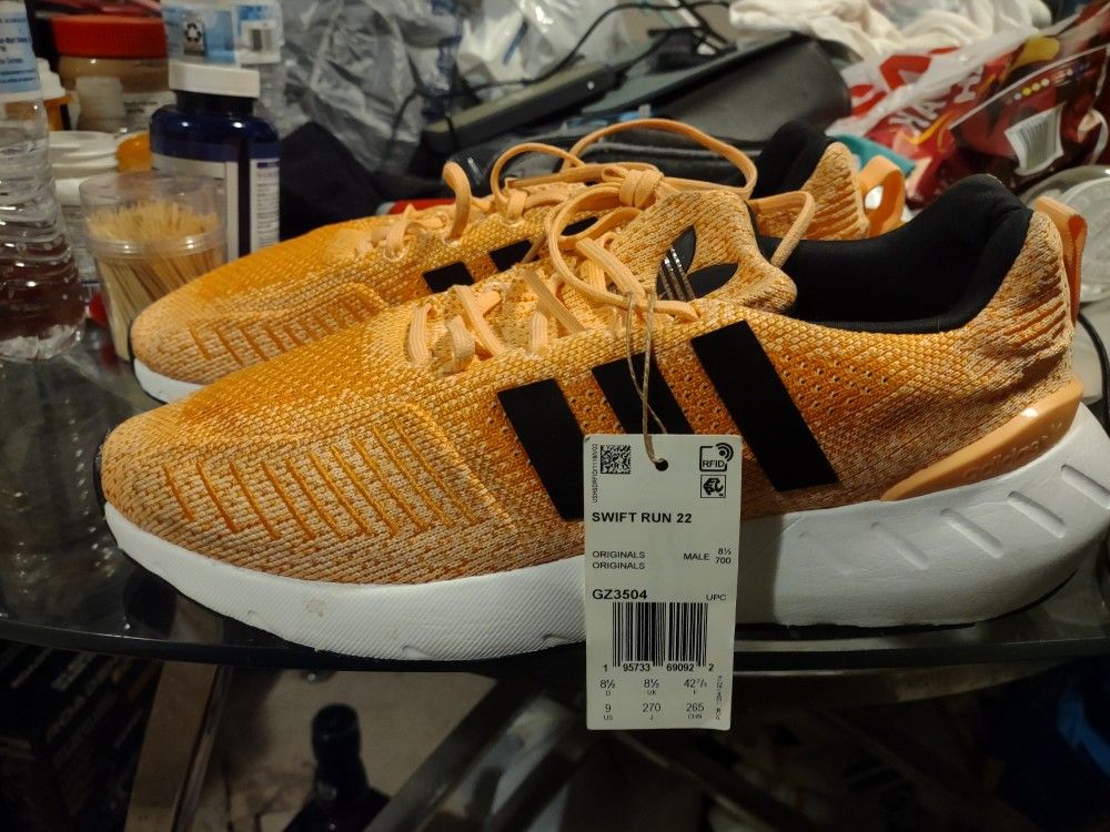 Adidas Swift Run 22 Shoe's