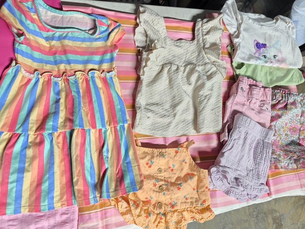 Girl 3t Clothes