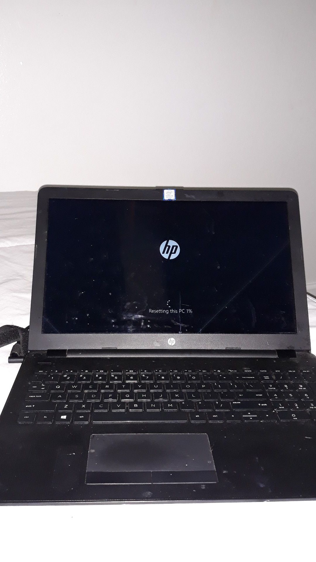 Hp laptop with CD drive and 10 key pad.