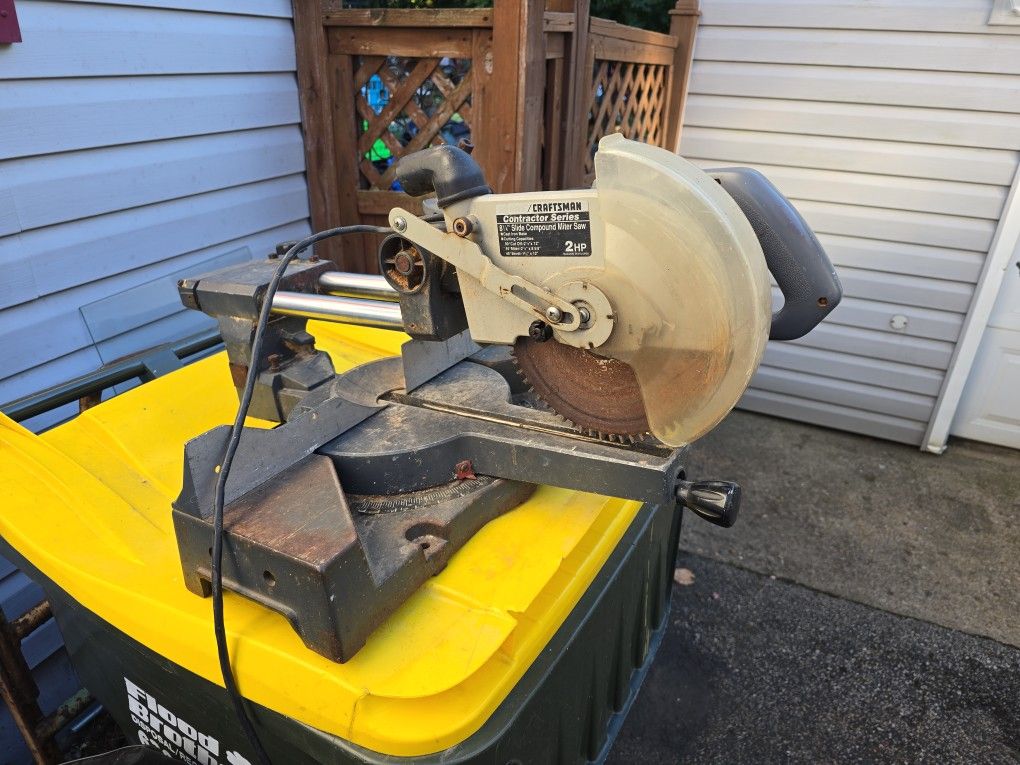 Craftsman Compound Sliding Miter Saw 