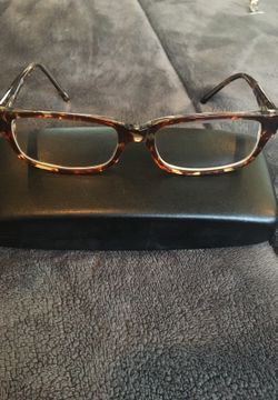 Reading glasses