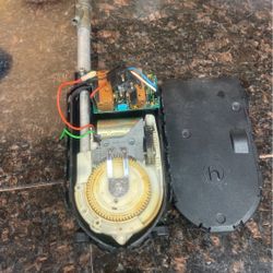 Mercedes 300 D Antenna Mast . Parts