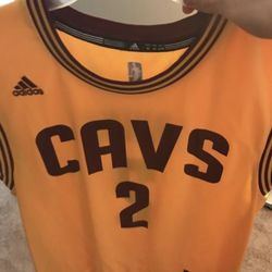 Men’s Kyrie Irving Cavs Jersey (Medium)