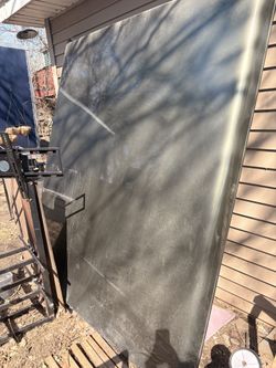 Truck bed cover