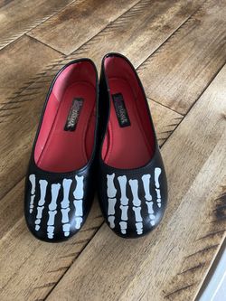 Womens Skeleton Flats 