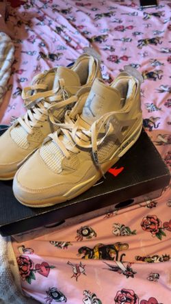Jordan 4s