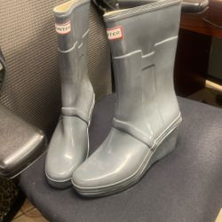 Ladies Hunter Boot Green With Wedge Heel Size 10