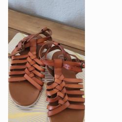 Tennis S., Sandals & More , Thus Is My Daughter Stuffs , If U Interested In Something I give U Her #