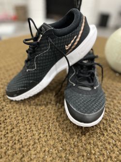 Nike Court Pro