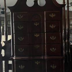 Queen Size Bedroom Set