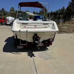Sea Ray Boat 23 F Mint Cond. 1997