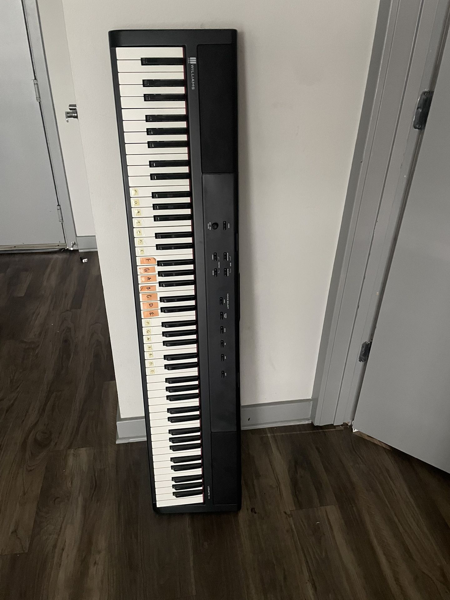 Williams Legato III Keyboard