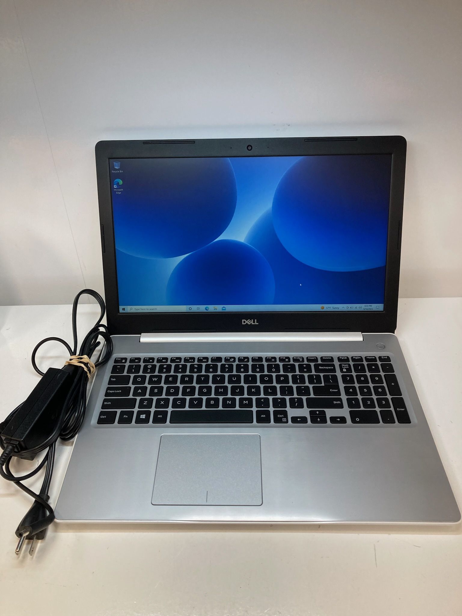 DELL P75F Inspiron 15 5575 AMD Ryzen 5 8GB 1TB Laptop With Charger
