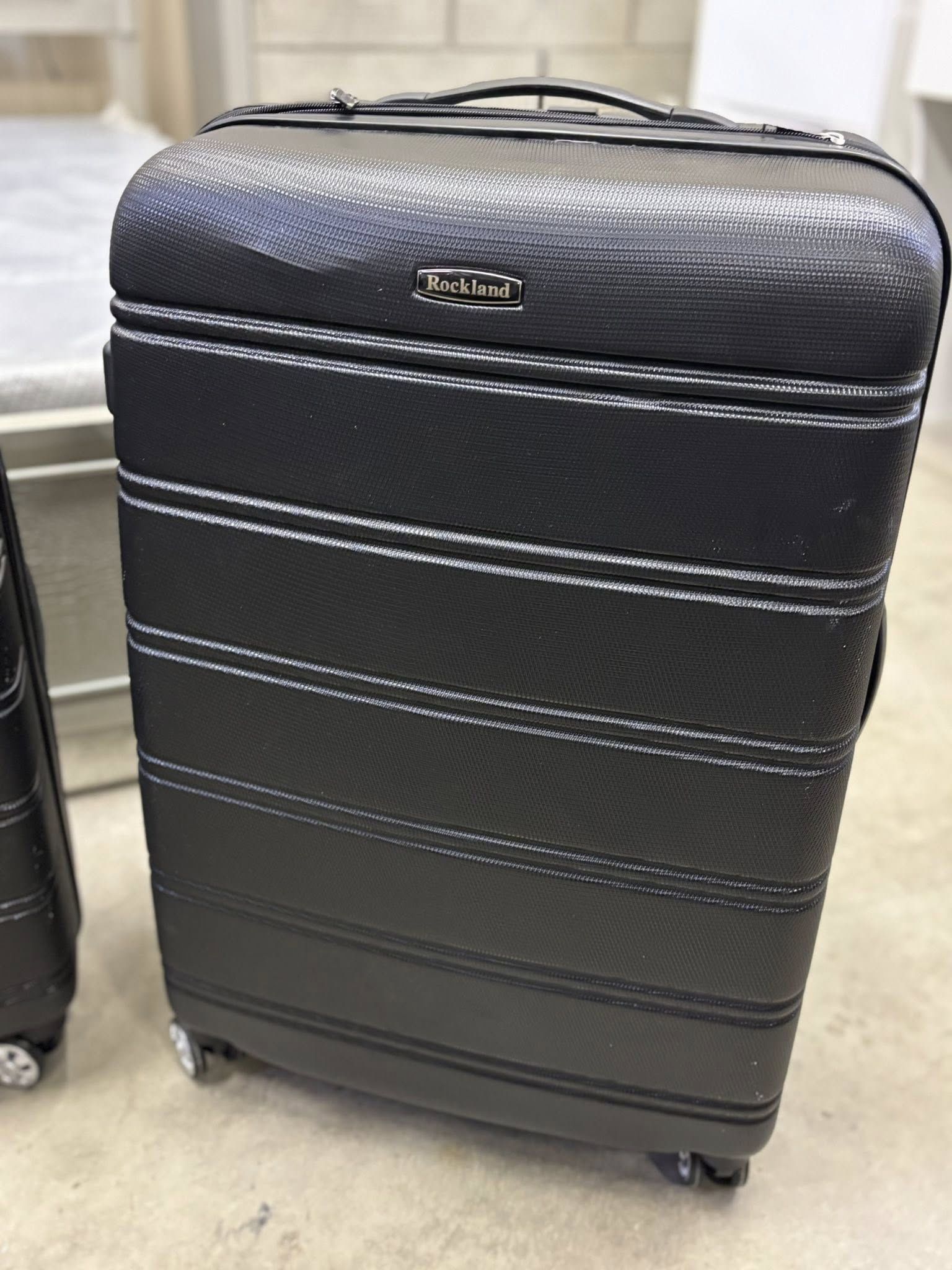 NEW Hard Case Expandable Spinner Suitcase, Hardside Expandable Spinner Wheel Luggage !