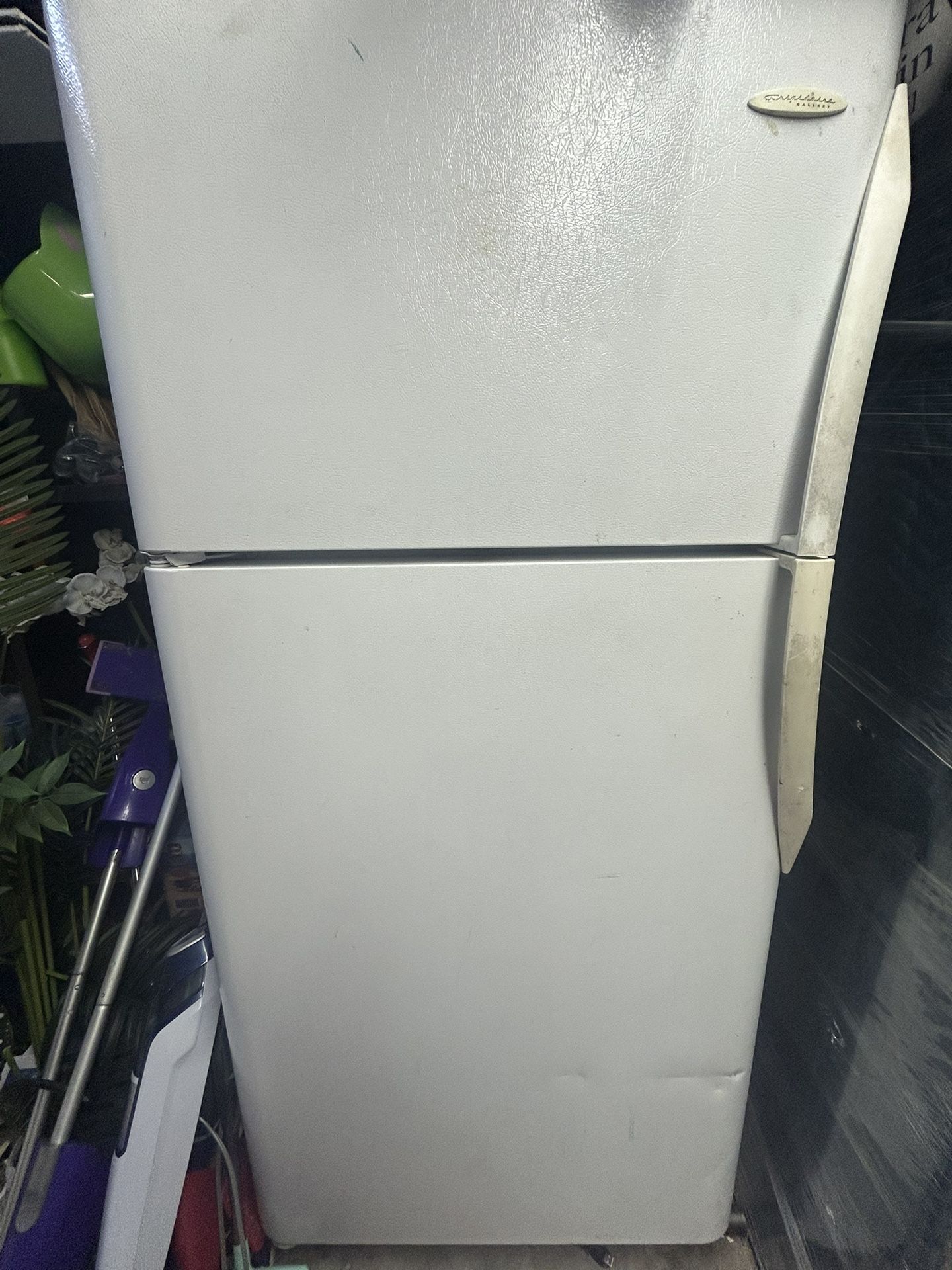 Refrigerator