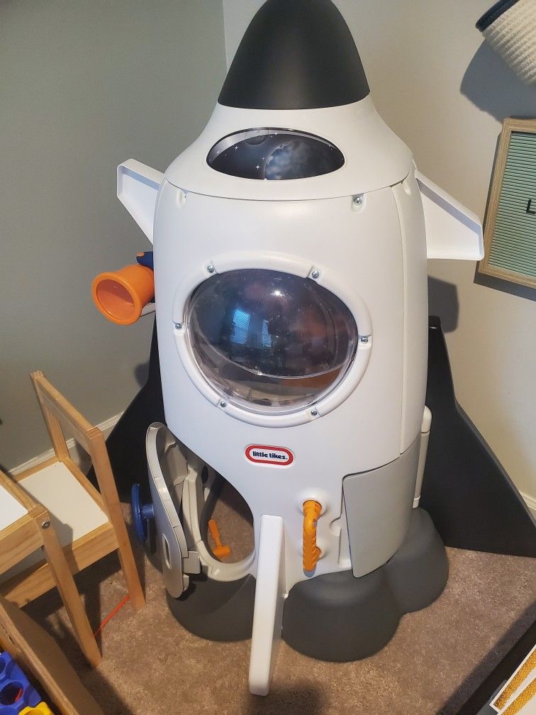 Big Bundle Sale โ Kidsโ Toys & Home Items