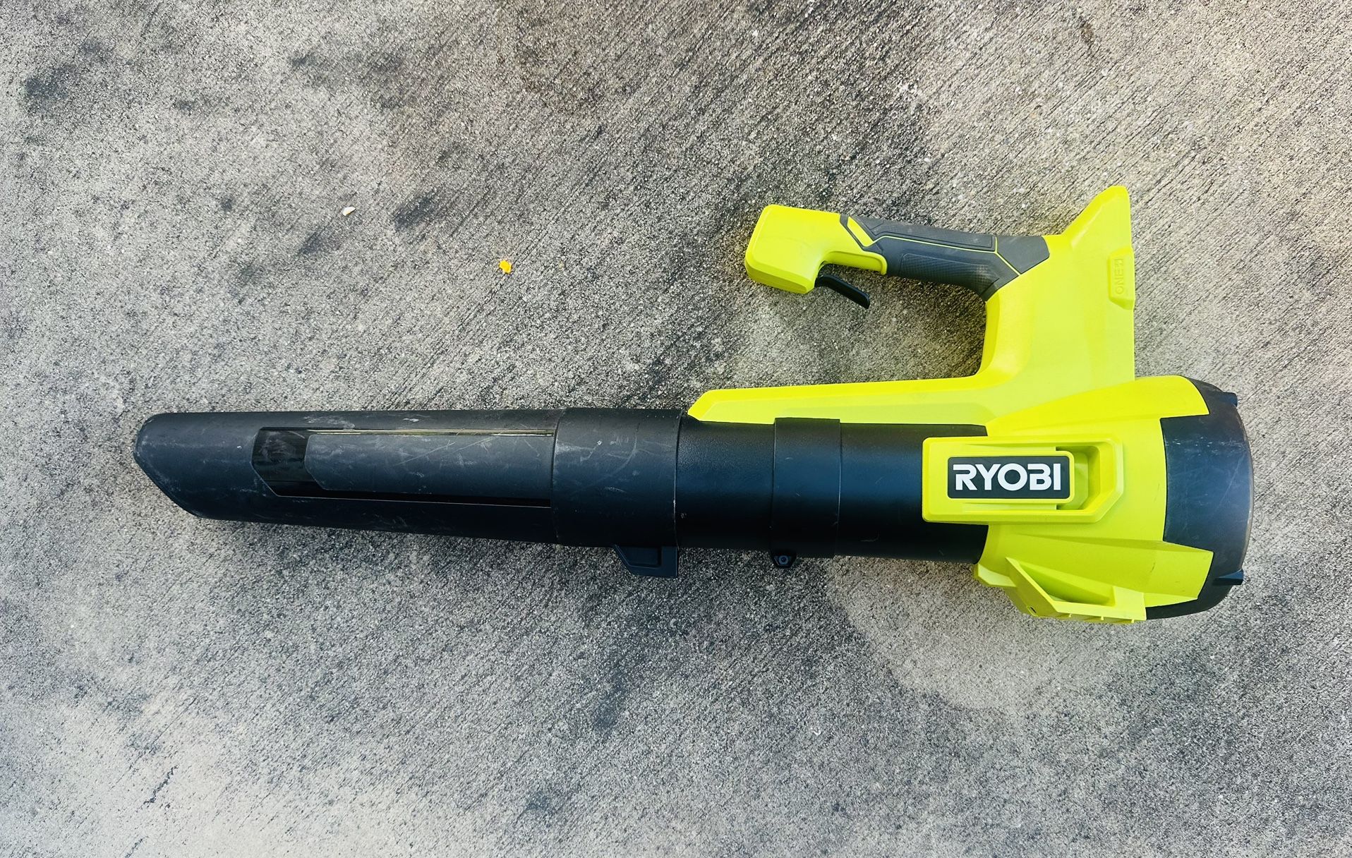RYOBI ONE+ 18V 100 MPH 350 CFM Cordless Battery Variable-Speed Jet Fan Leaf Blower (Tool Only)