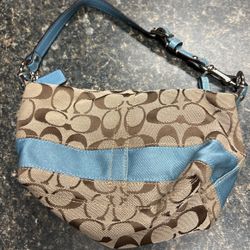 Coach Small Purse With Matching Wallet 