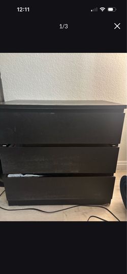 Black Dresser