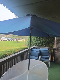 Outdoor table and chairs