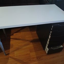 Desk With Drawers