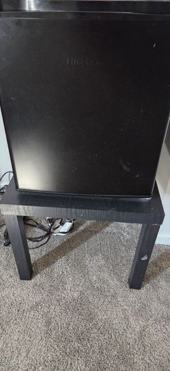 Mini refrigerator with little freezer