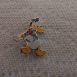 Disney Donald Duck Pin