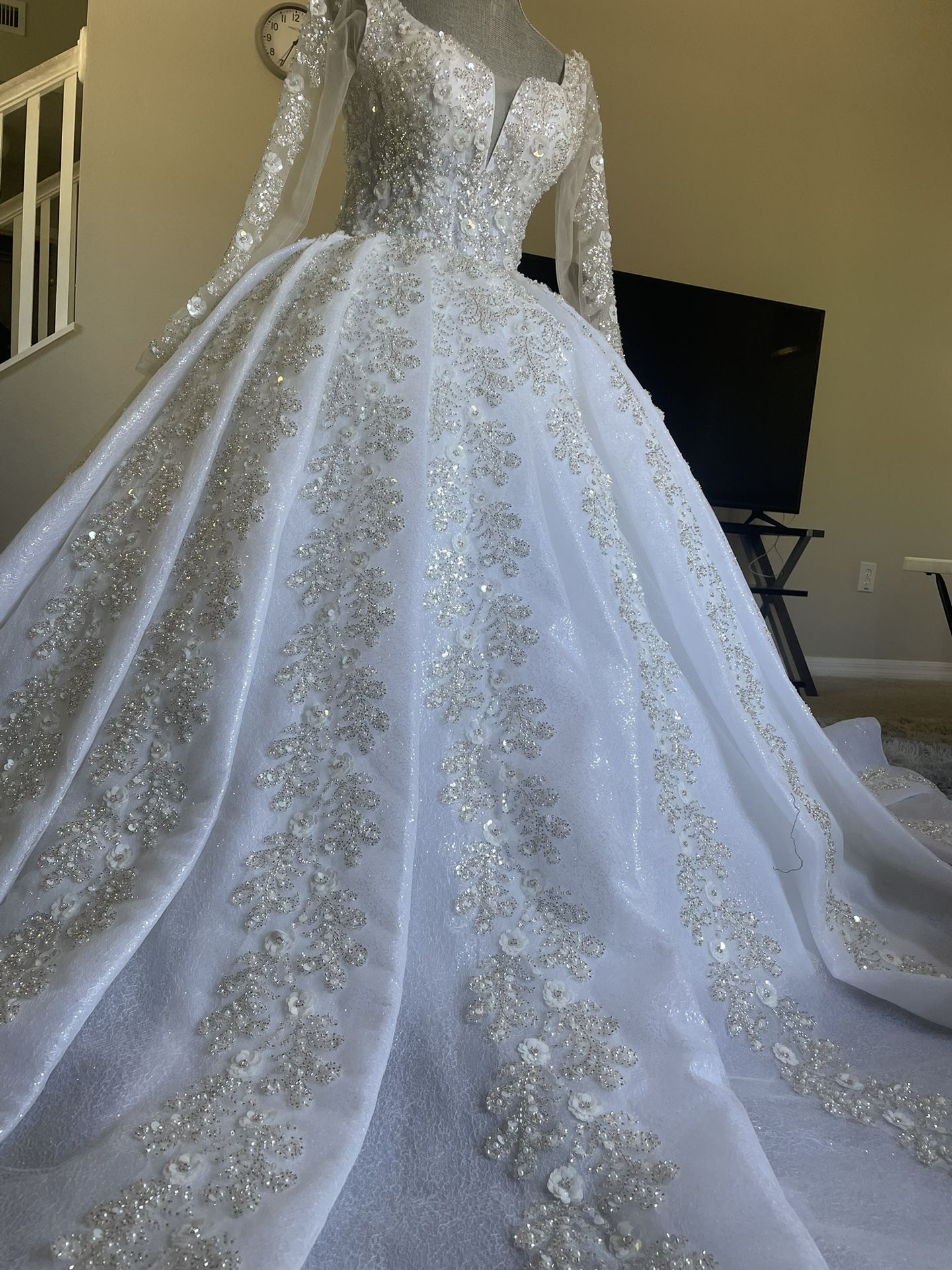Long Sleeve Ball Gown Wedding Dress