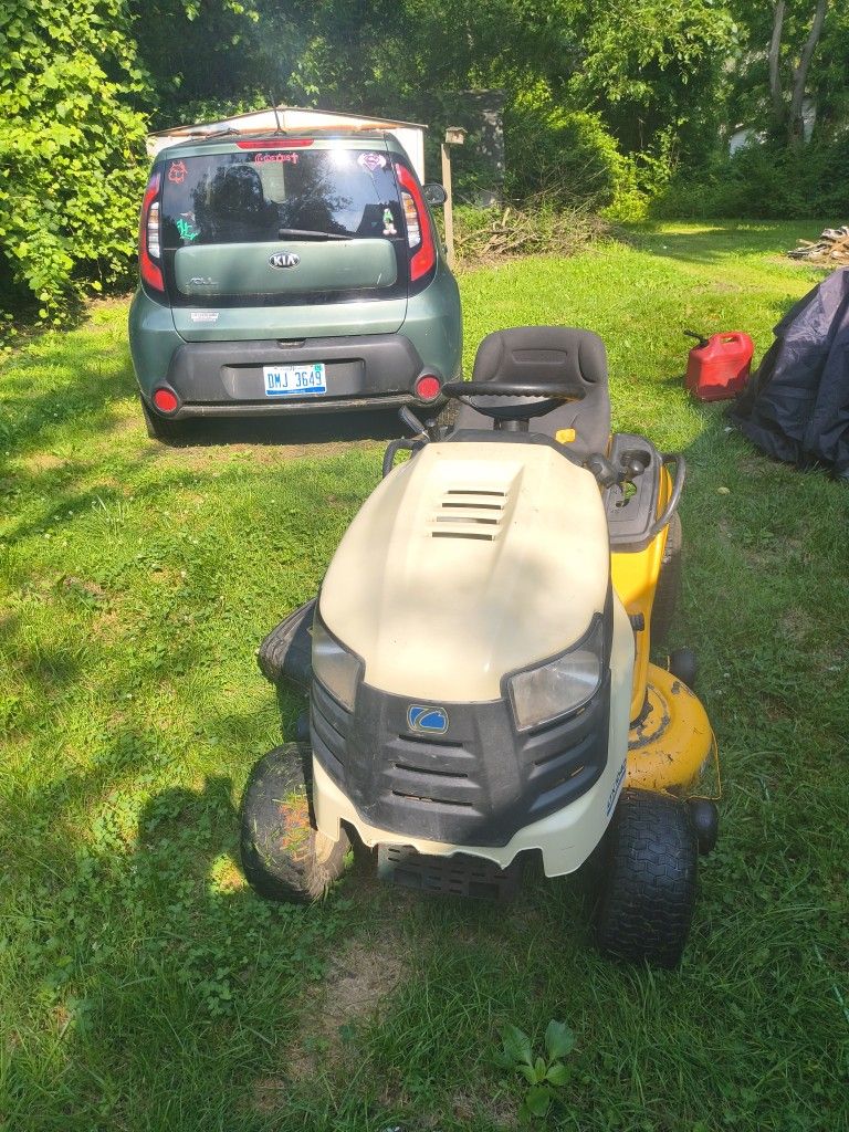 Riding Lawn Mower