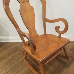 Solid Wood Rocking Chair 